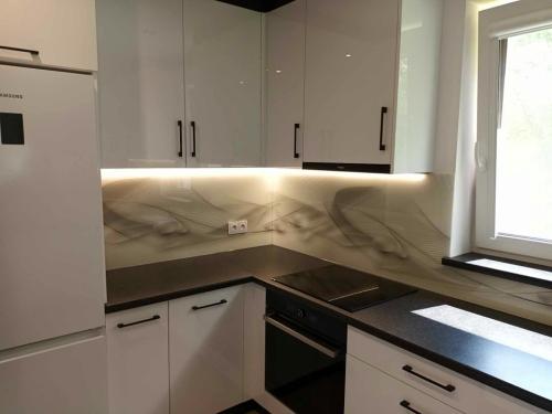 panele szklane do kuchni