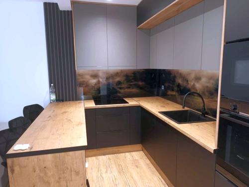 panele szklane do kuchni