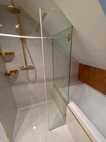 kabina prysznicowa szklana