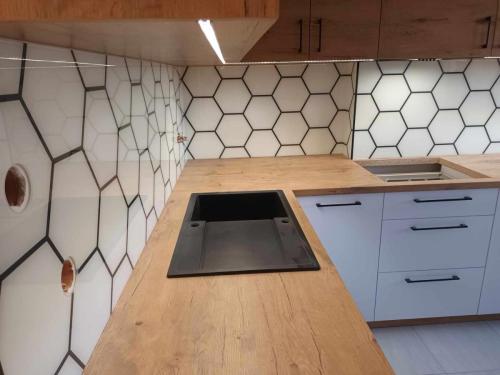 panele szklane do kuchni