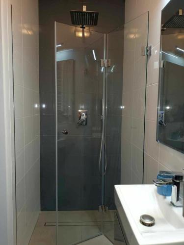 kabina prysznicowa szklana