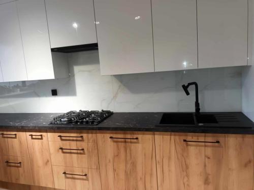 panele szklane do kuchni