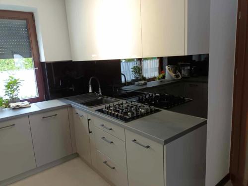 panele szklane do kuchni