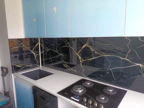 panele szklane do kuchni