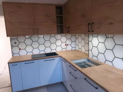 panele szklane do kuchni